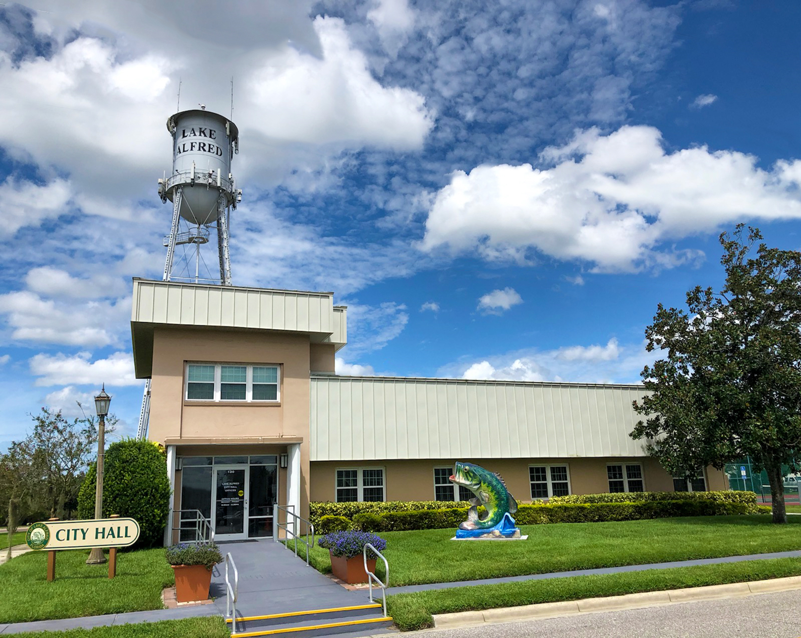 Image of City Hall Tennis